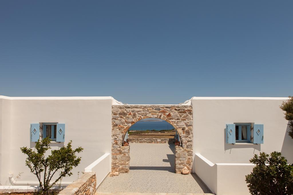 Ergina Summer Resort Antiparos Buitenkant foto