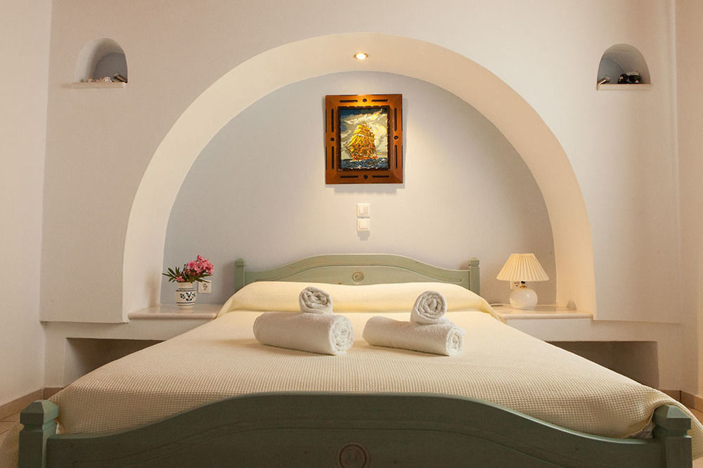 Ergina Summer Resort Antiparos Buitenkant foto