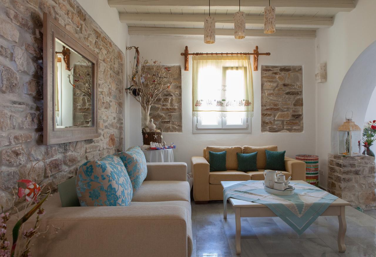 Ergina Summer Resort Antiparos Buitenkant foto