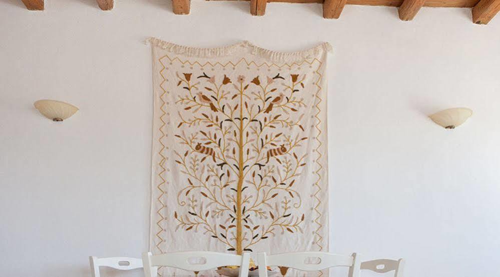 Ergina Summer Resort Antiparos Buitenkant foto